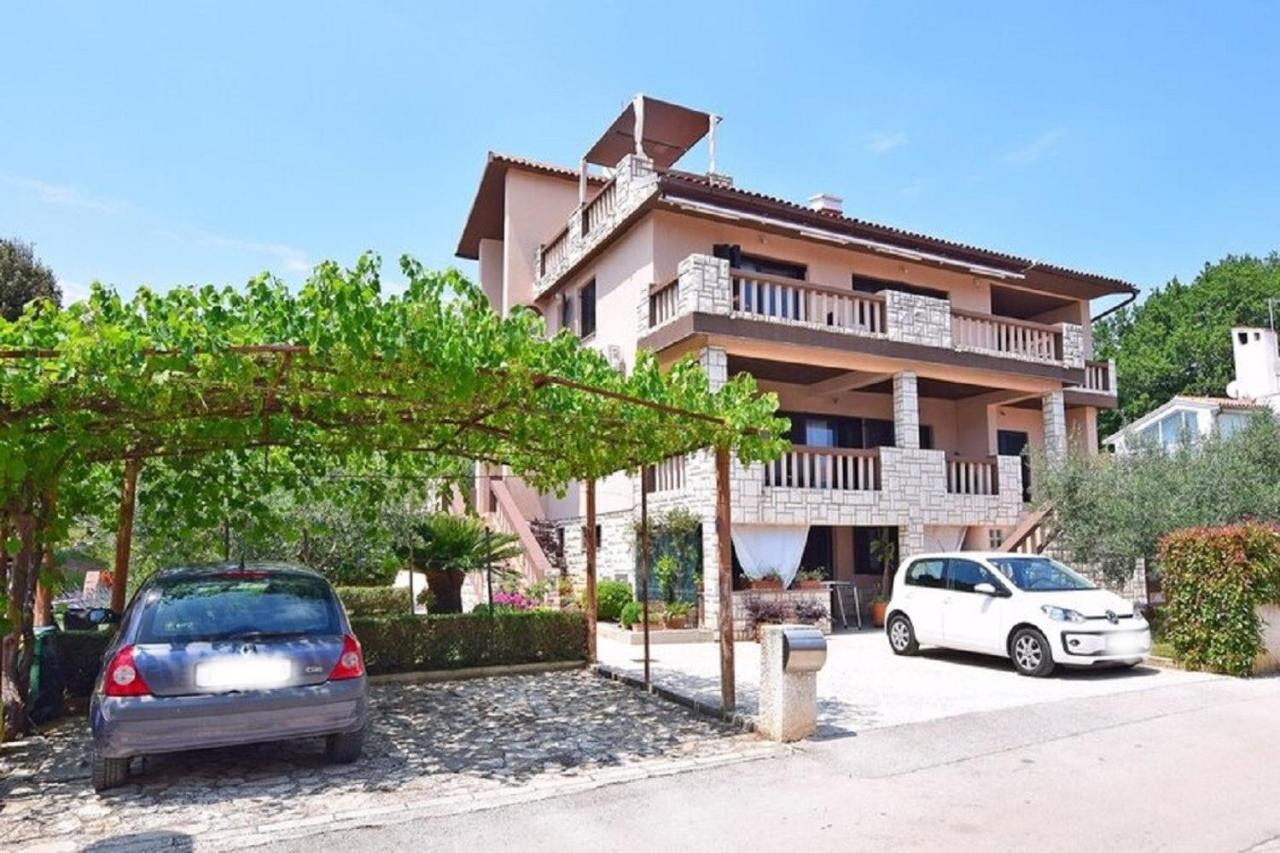 Apartmani Sole Пьешчана-Увала Экстерьер фото