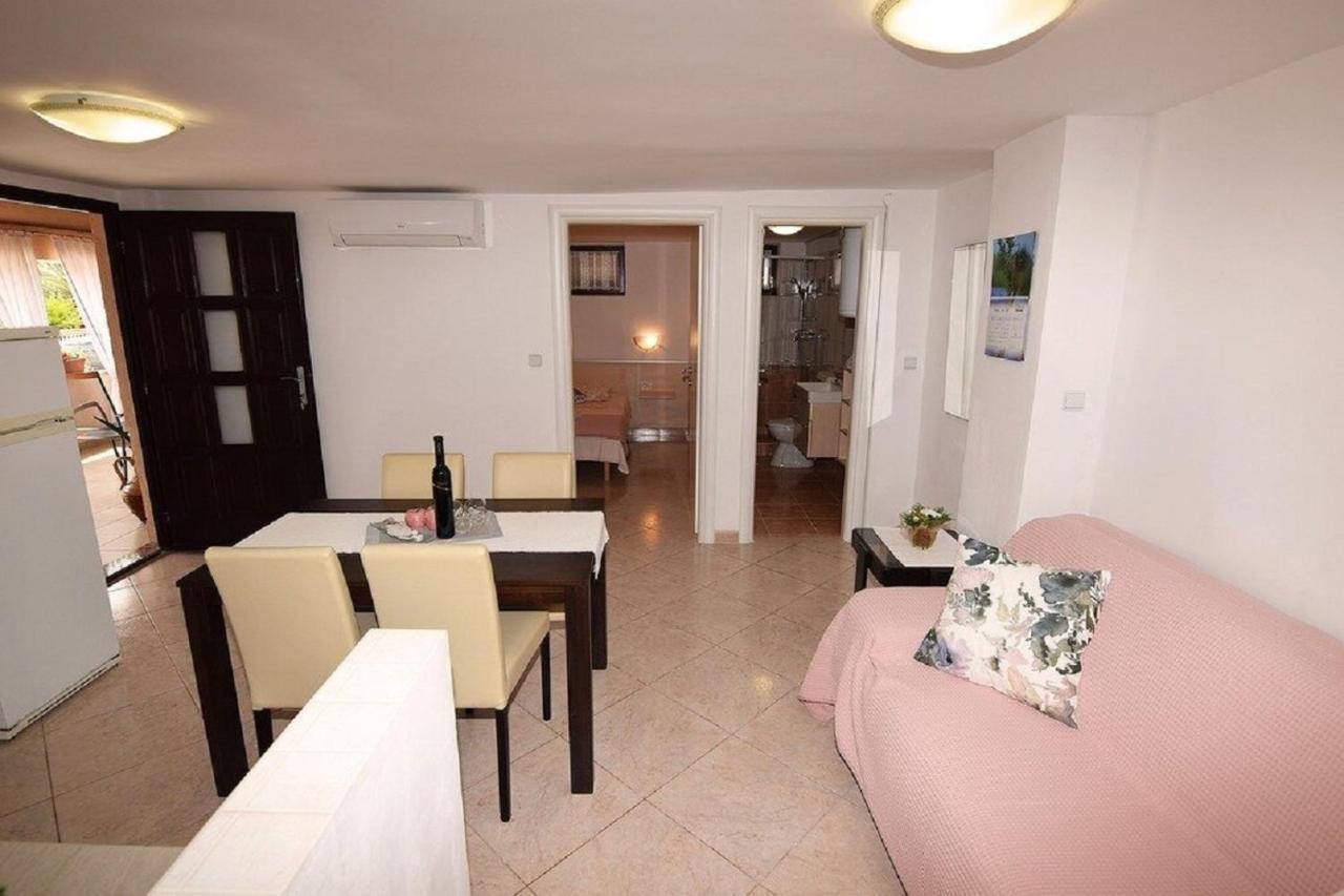 Apartmani Sole Пьешчана-Увала Экстерьер фото