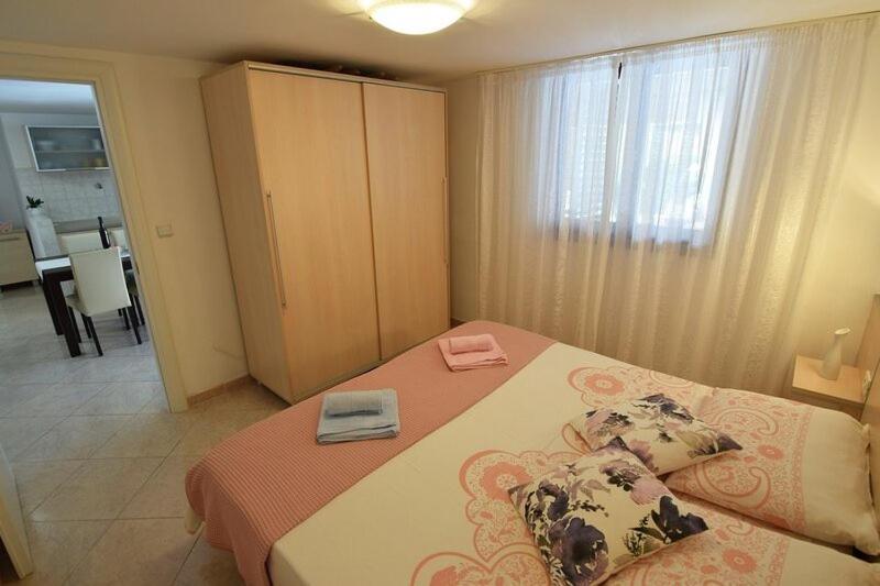 Apartmani Sole Пьешчана-Увала Экстерьер фото